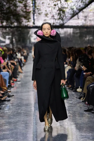 Look 20